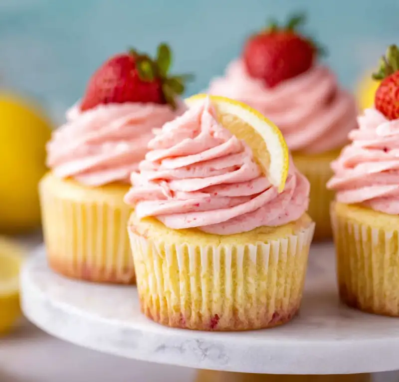 Strawberry Lemonade Cupcakes